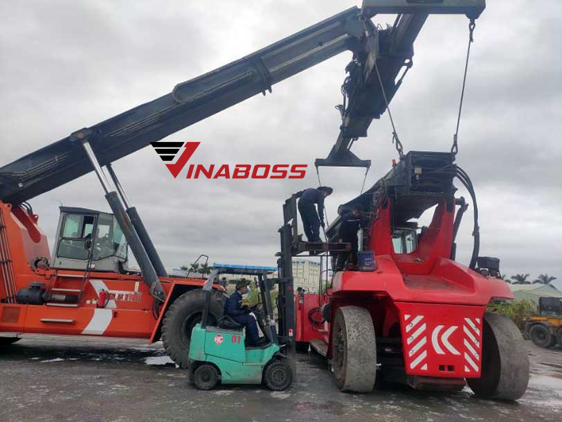 Sửa Xe Nâng Tại Cần Thơ - [Báo Giá & Có Mặt Sau 45 Phút] | Vinaboss✔️⭐️